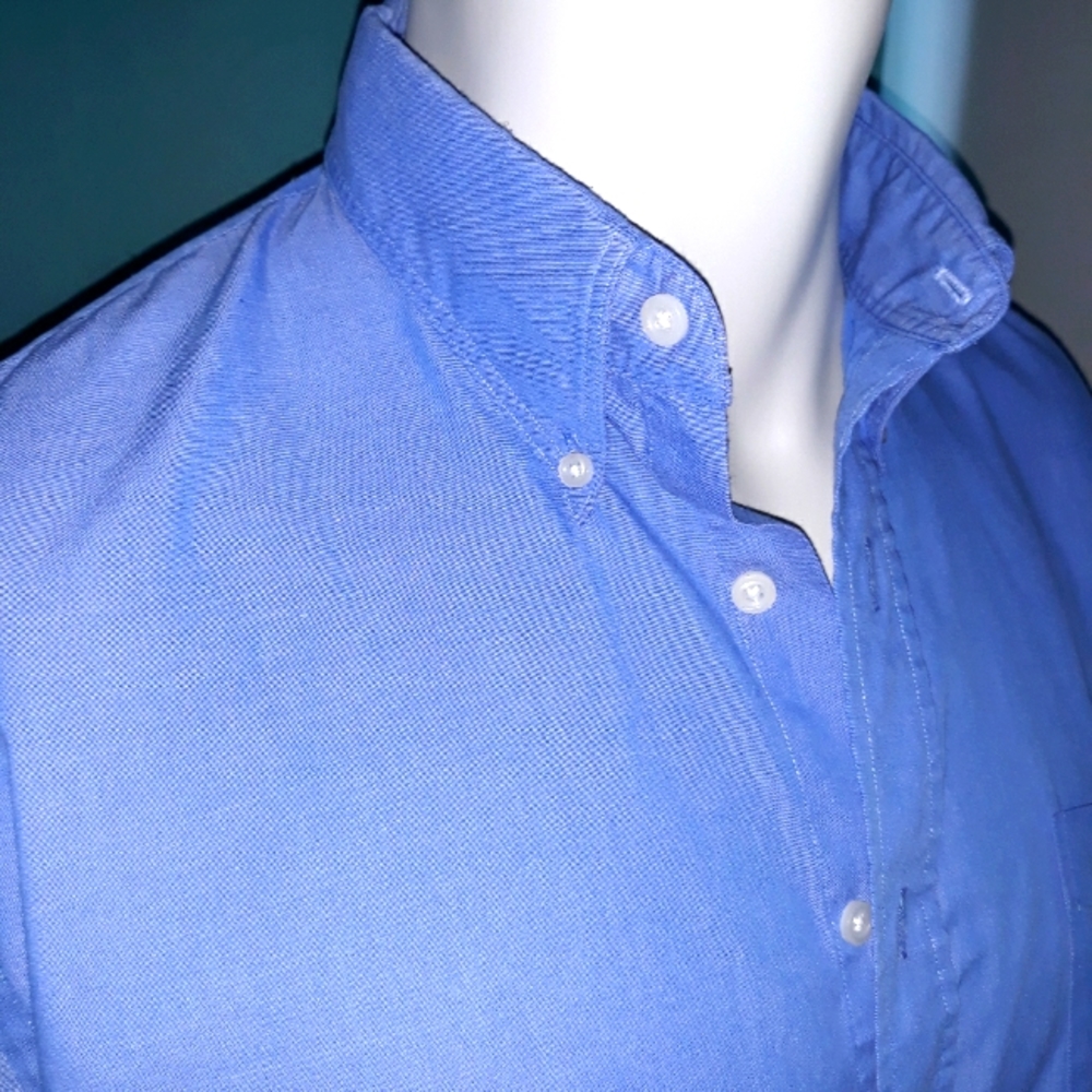 Lands' End mens button down collar cotton shirt. 16.5 x 34. Blue